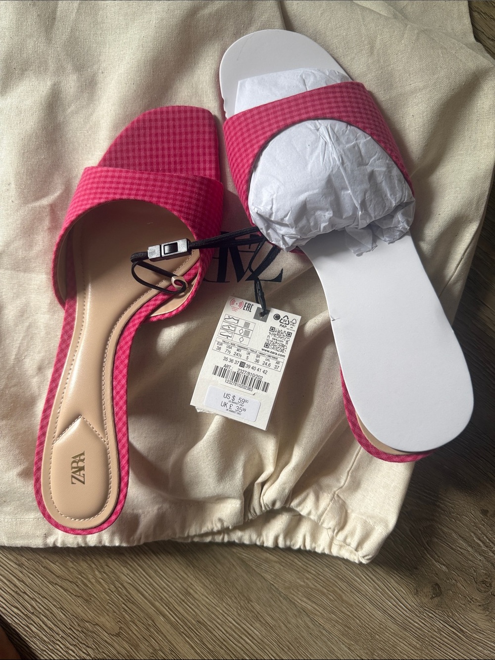 Zara Hot Pink Textured Slide Sandals